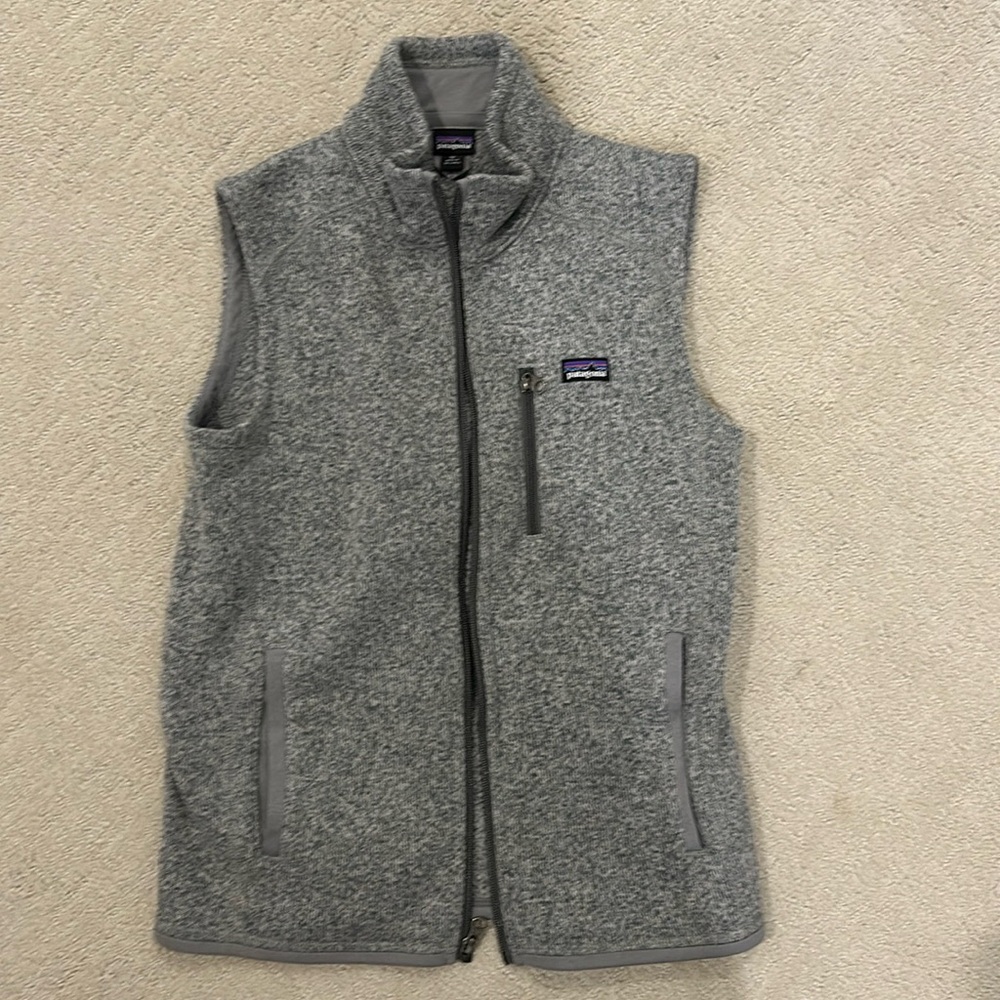 Patagonia kids size 14 vest gray with charcoal trim